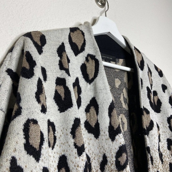 Ann Taylor Ombre Leopard Animal Print Pocketed Gold Metallic Cardigan Sz M - Picture 2 of 10